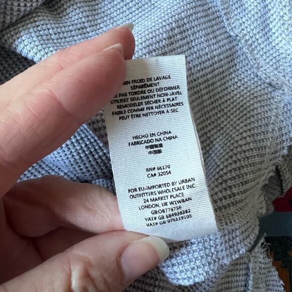 Free People We The Free Thermal Embroidered Bubble Sleeve top Medium - Picture 11 of 11